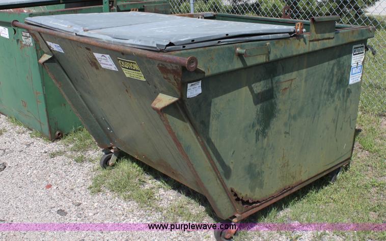 image for item D7738 Trash dumpster