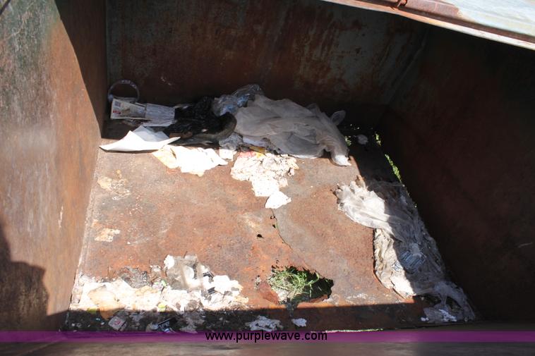 image for item D7739 Trash dumpster