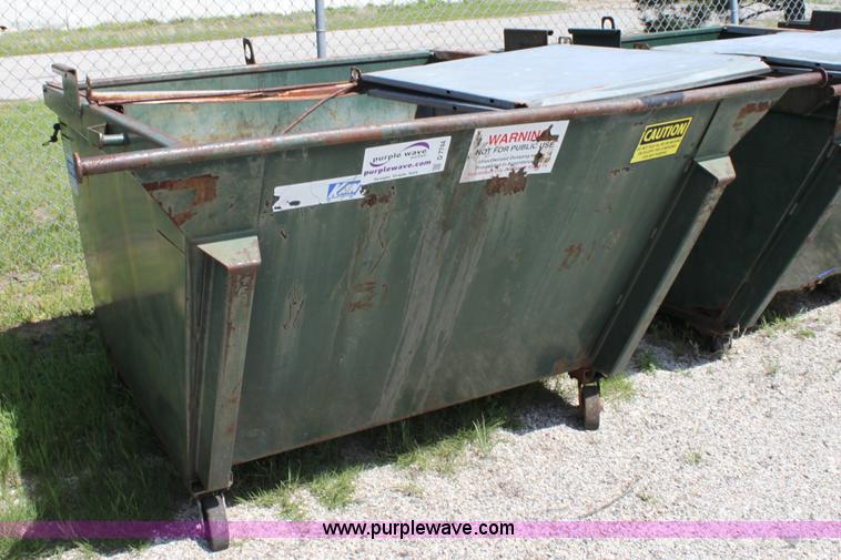 image for item D7744 Trash dumpster