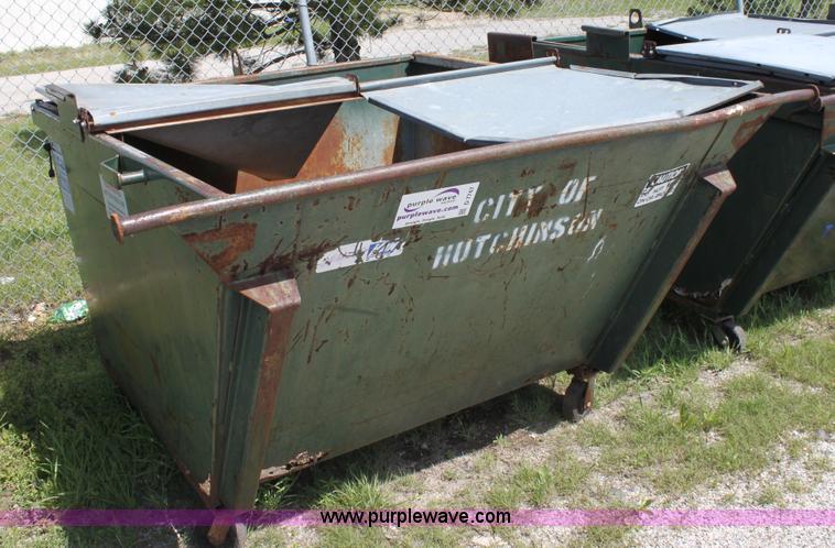 image for item D7747 Trash dumpster