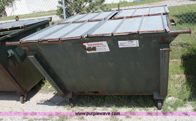 image for item D7751 Trash dumpster