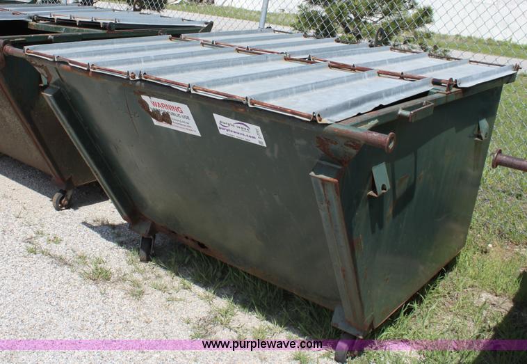 image for item D7751 Trash dumpster
