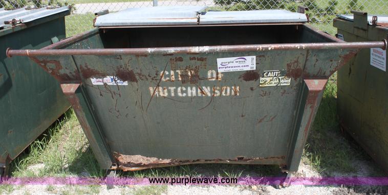 image for item D7752 Trash dumpster