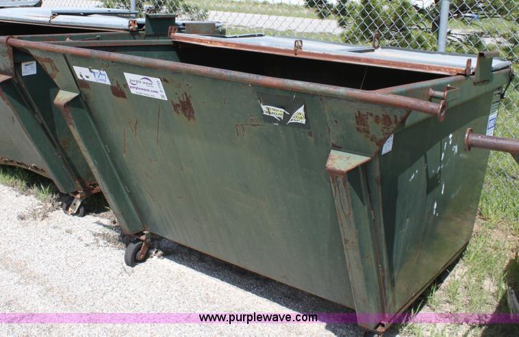 image for item D7753 Trash dumpster