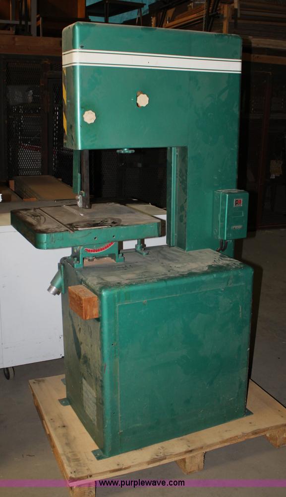image for item L9619 Powermatic 81 commercial band saw