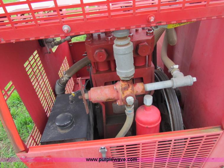 image for item N9051 John Bean sprayer