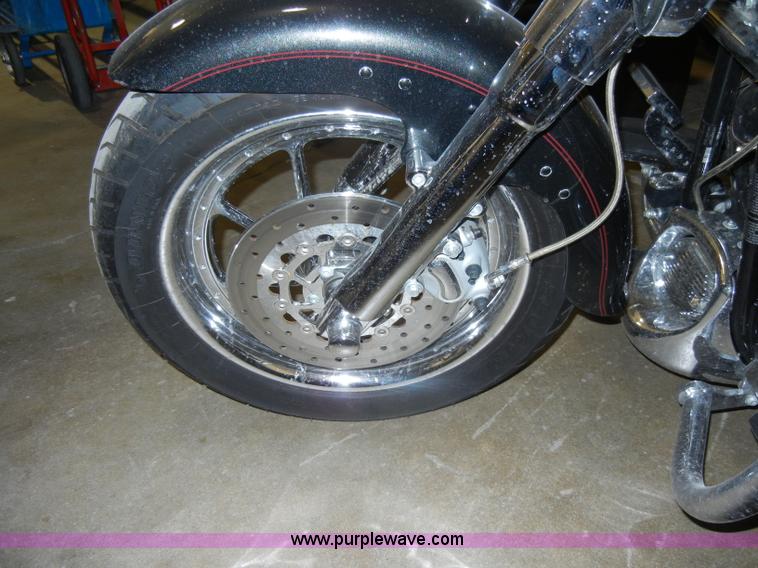 image for item S9322 2005 Harley-Davidson Fat Boy motorcycle