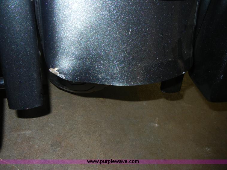 image for item S9322 2005 Harley-Davidson Fat Boy motorcycle