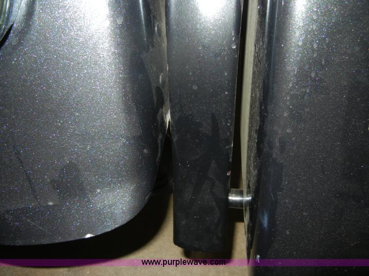 image for item S9322 2005 Harley-Davidson Fat Boy motorcycle