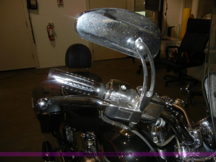 image for item S9322 2005 Harley-Davidson Fat Boy motorcycle