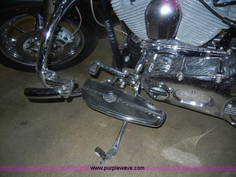 image for item S9322 2005 Harley-Davidson Fat Boy motorcycle