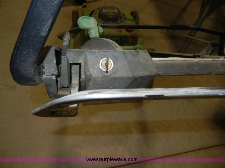 image for item S9434 Assorted equipment