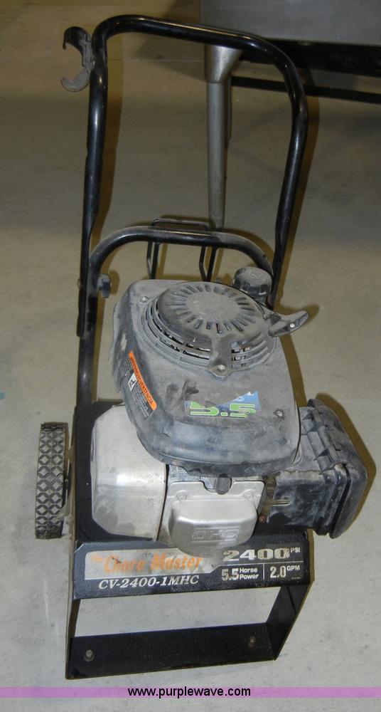 image for item S9434 Assorted equipment