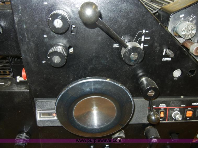 image for item S9441 1991 AB Dick 9890D duplicator with T-head