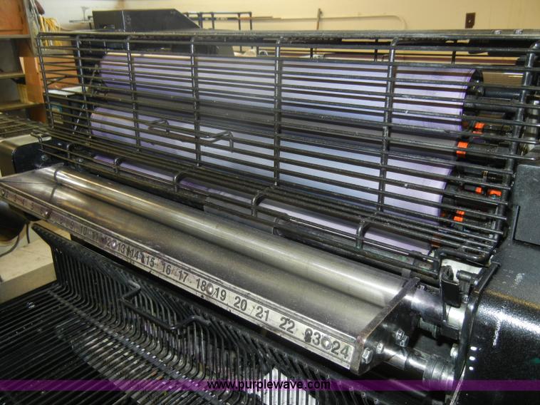 image for item S9441 1991 AB Dick 9890D duplicator with T-head