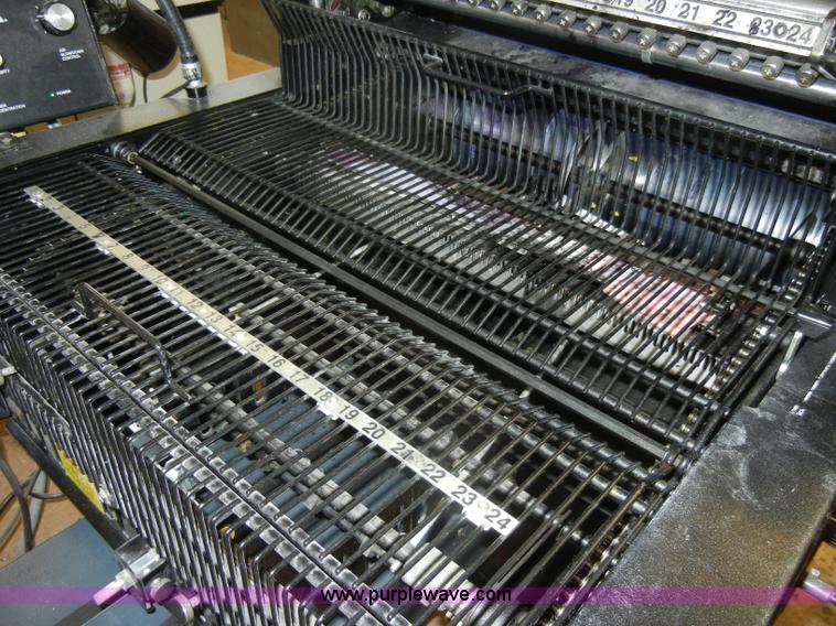 image for item S9441 1991 AB Dick 9890D duplicator with T-head