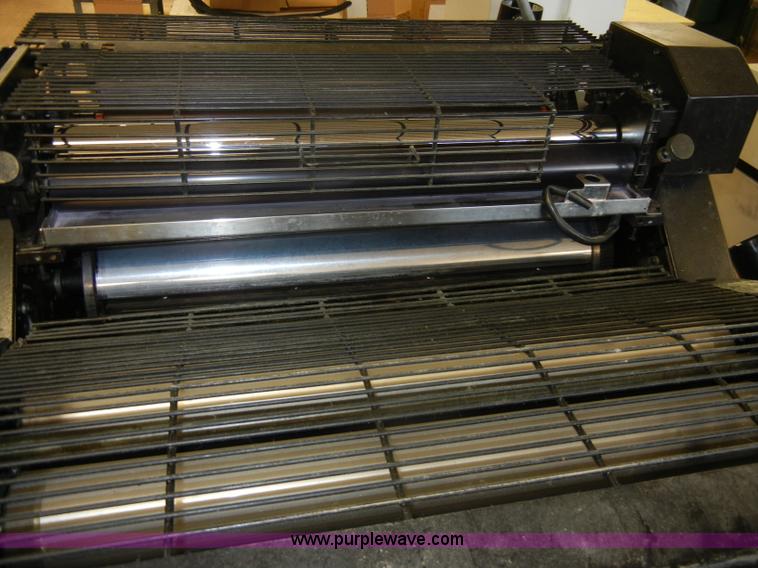 image for item S9441 1991 AB Dick 9890D duplicator with T-head