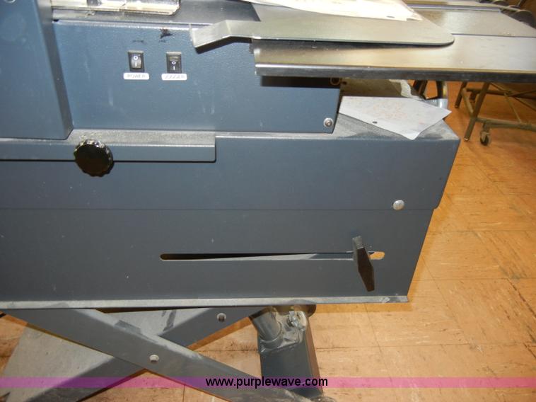 image for item S9441 1991 AB Dick 9890D duplicator with T-head