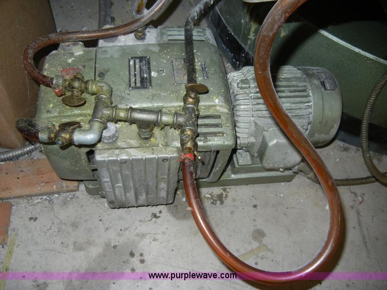 image for item S9448 Muller-Martini five-station perfect binder