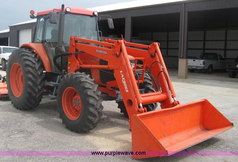 image for item A6154 Kubota M105S MFWD tractor