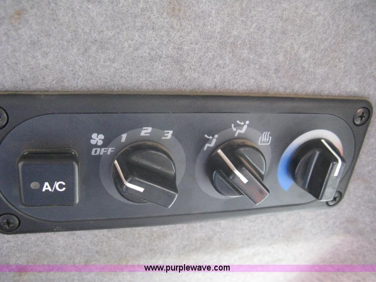 image for item A6154 Kubota M105S MFWD tractor