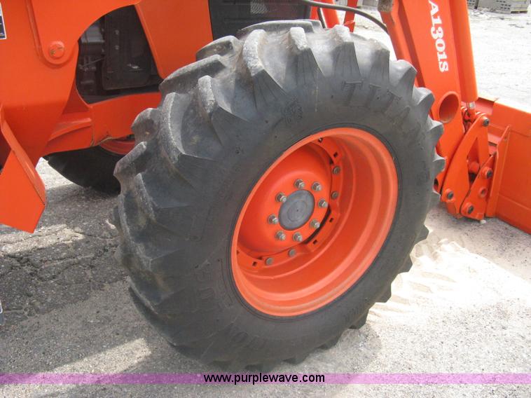 image for item A6154 Kubota M105S MFWD tractor