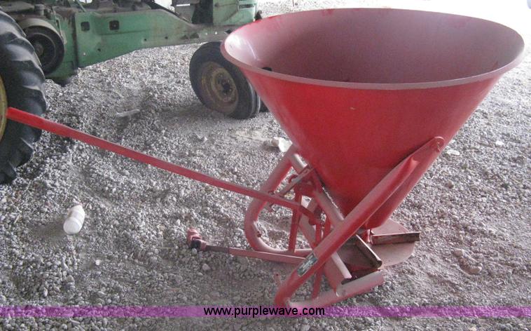 image for item A6160 Modern hopper style broadcaster