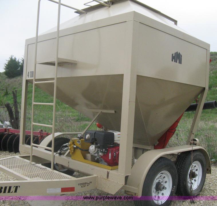 image for item A6166 HeavyBilt 4 ton tandem axle feed buggy