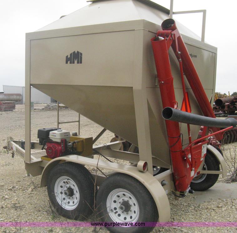 image for item A6166 HeavyBilt 4 ton tandem axle feed buggy