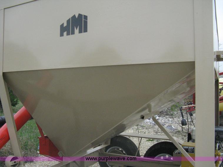 image for item A6166 HeavyBilt 4 ton tandem axle feed buggy