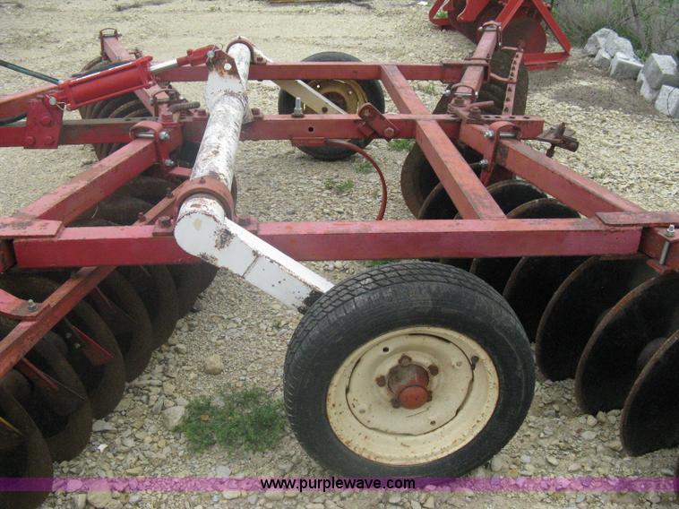 image for item A6167 International 412 tandem disk