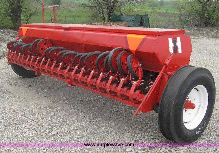image for item A6174 International 510 grain drill