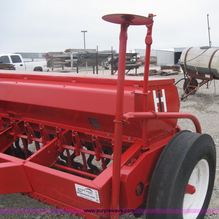 image for item A6174 International 510 grain drill