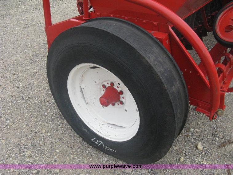 image for item A6174 International 510 grain drill