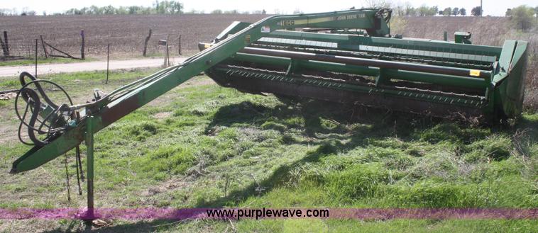 image for item A6779 John Deere 1600 swather