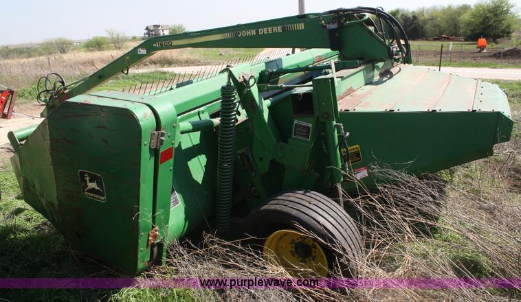 image for item A6779 John Deere 1600 swather