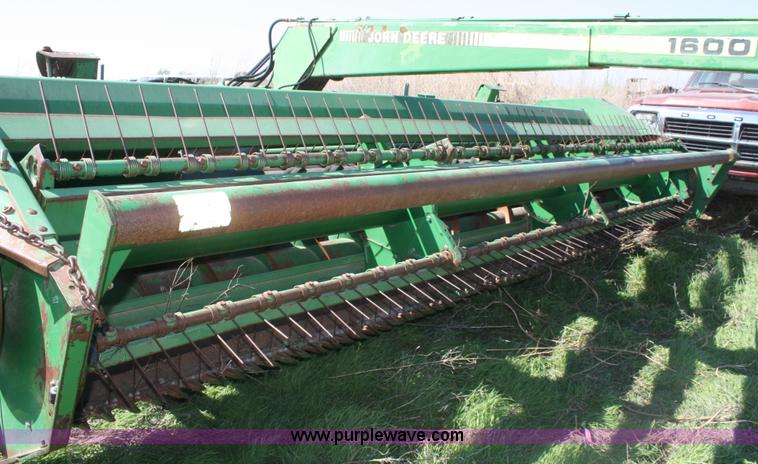 image for item A6779 John Deere 1600 swather