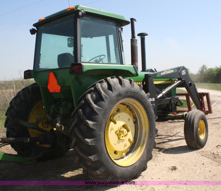 image for item A6780 1977 John Deere 4430 tractor