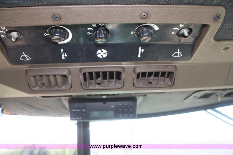 image for item A6780 1977 John Deere 4430 tractor