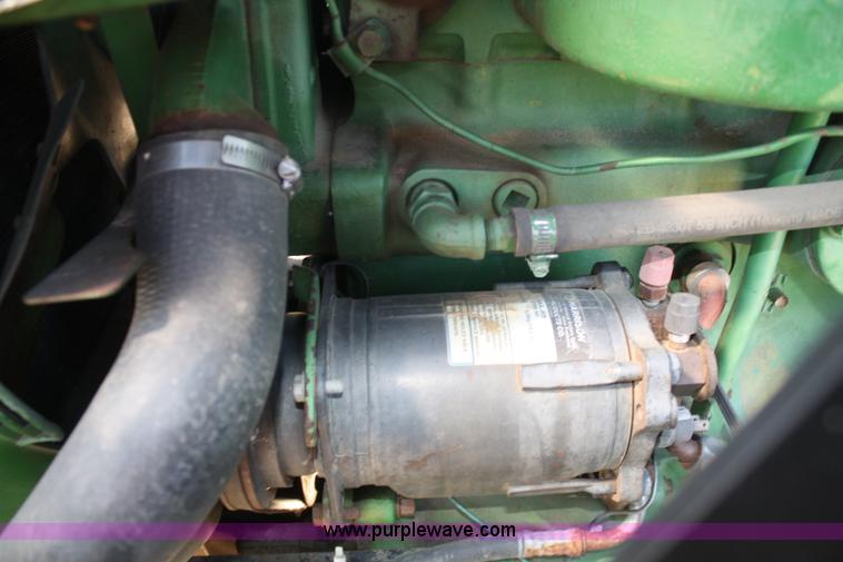 image for item A6780 1977 John Deere 4430 tractor