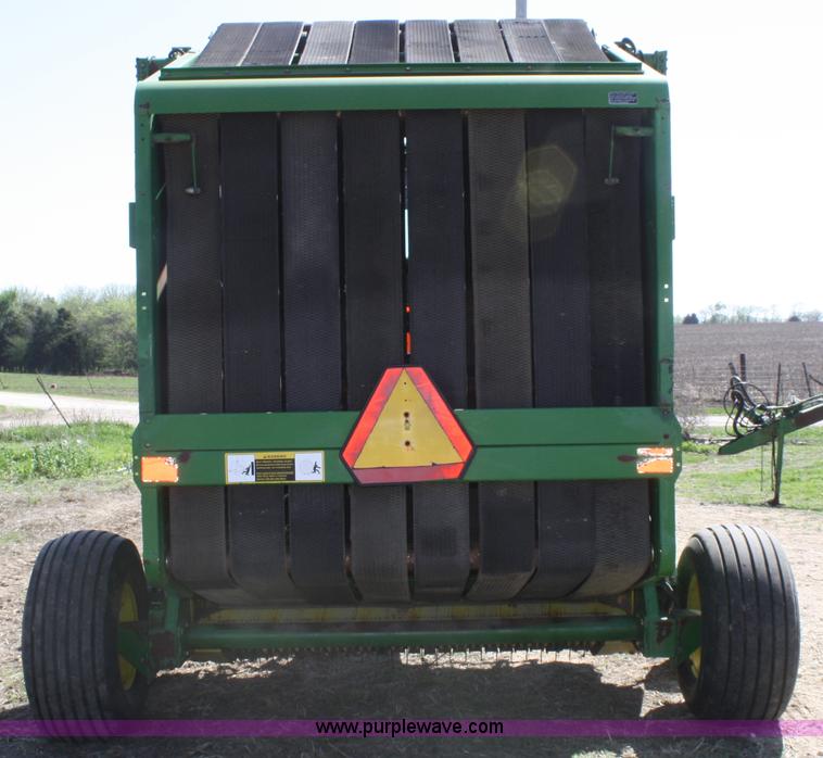 image for item A6781 John Deere 535 round baler