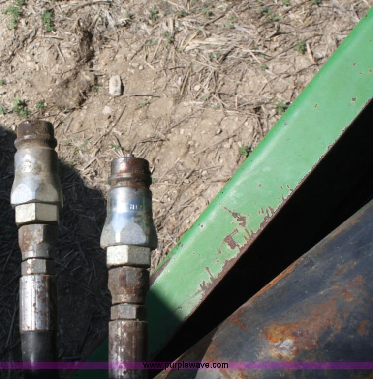 image for item A6781 John Deere 535 round baler