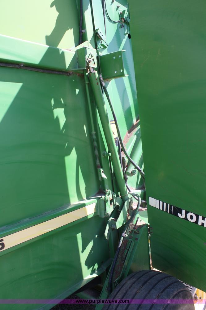 image for item A6781 John Deere 535 round baler