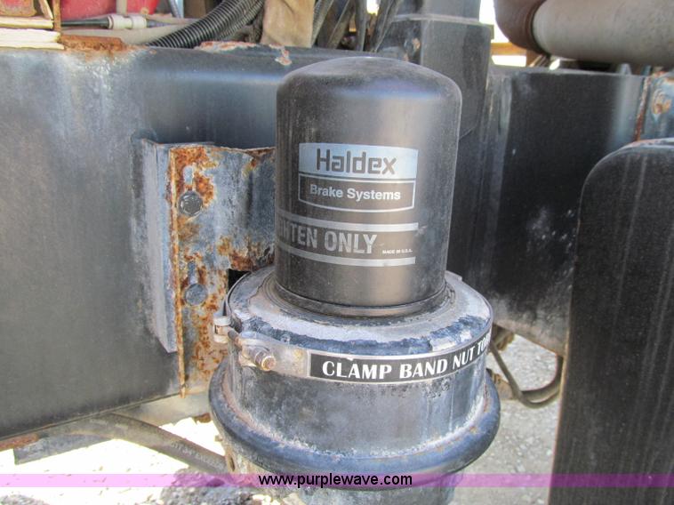 image for item A8245 Case IH FLX3300 floater