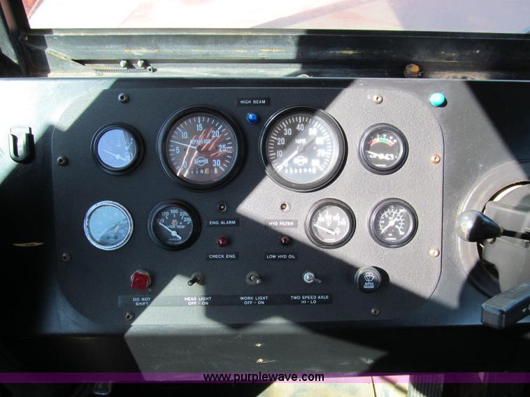 image for item A8245 Case IH FLX3300 floater