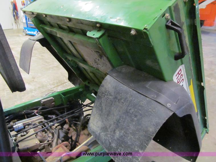 image for item A8250 2007 John Deere Gator HPX