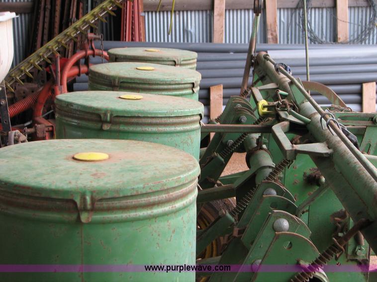image for item B1184 John Deere 1240 four row planter