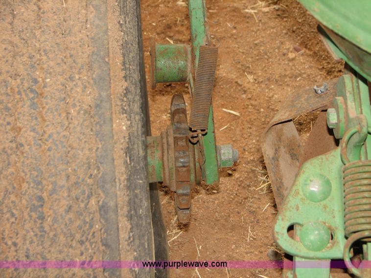 image for item B1184 John Deere 1240 four row planter