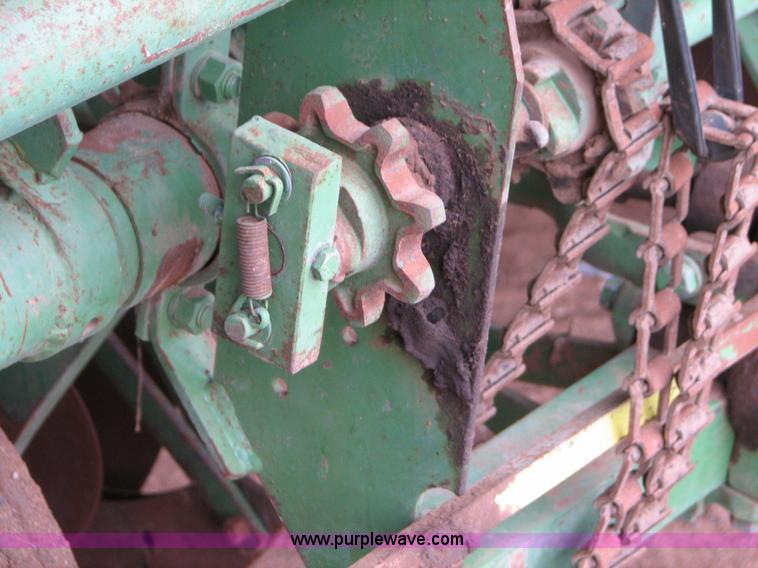 image for item B1184 John Deere 1240 four row planter