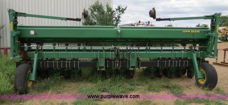 image for item B2230 John Deere 1530 20' soybean drill